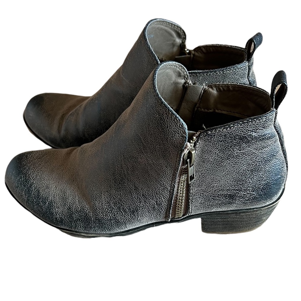 Jessica Cline Dani Booties Size 6.5M